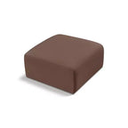 Pouf Arc in pelle vegana con trapuntatura a canale profondo e struttura in legno di eucalipto, nero