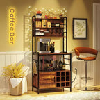 Scaffale da Cucina da 67 Pollici con Presa Elettrica, Mobile Bar per Caffè e Ganci a S, Marrone Rustico