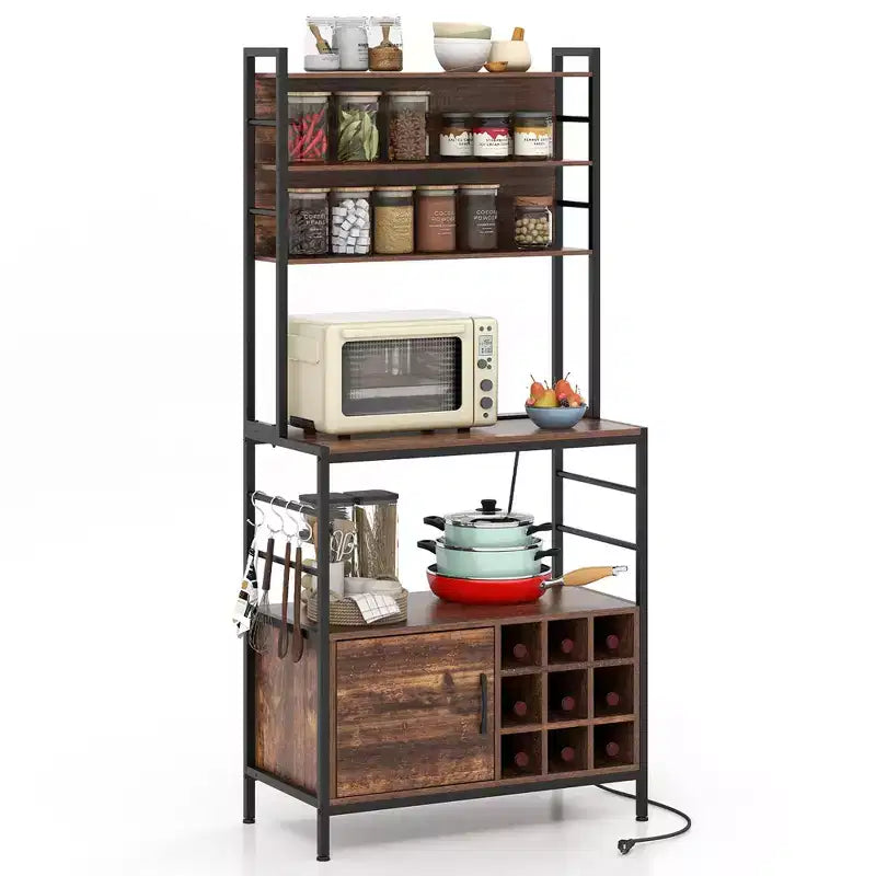 Scaffale da Cucina da 67 Pollici con Presa Elettrica, Mobile Bar per Caffè e Ganci a S, Marrone Rustico